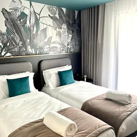 Eleven By Warren Collection * Sliema