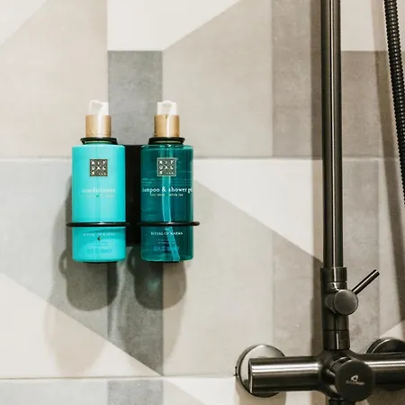 Eleven By Warren Collection アパート