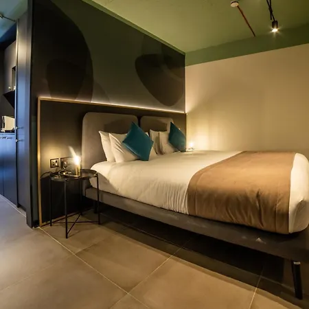 Eleven By Warren Collection Sliema