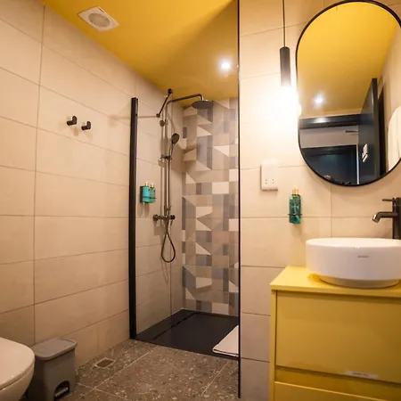 Eleven By Warren Collection * スリーマ