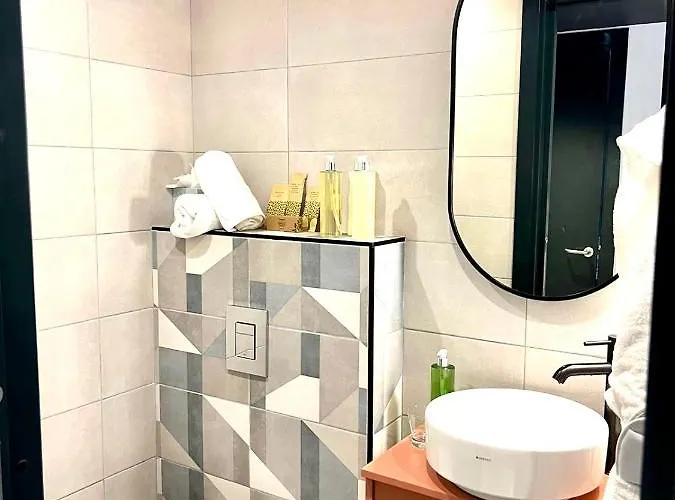 Eleven By Warren Collection