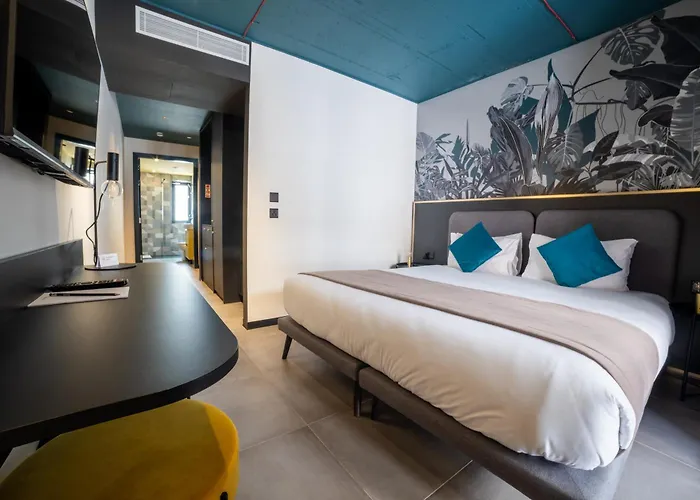 Eleven By Warren Collection Sliema