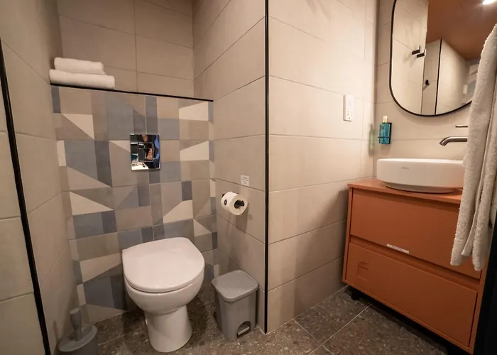 Eleven By Warren Collection * Σλιέμα