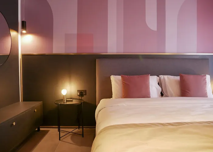 Apartment Eleven By Warren Collection