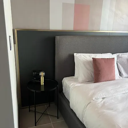 Eleven By Warren Collection * Sliema